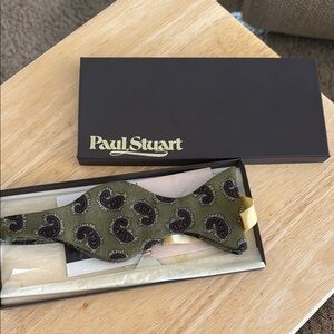 Paul Stuart Green Patterned Tie